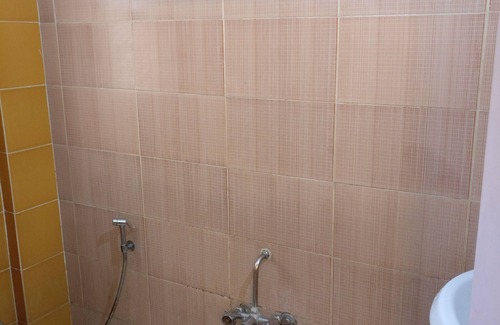 Katraj Hotel | HMR Royal Inn