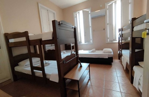 Rio de Janeiro Bed & Breakfast | House of Lights Hostel | Santa Teresa IVN