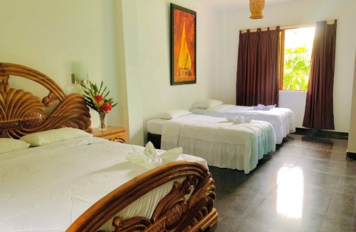 Santo Domingo de los Colorados Hotel | Hostería D'Carlos Aqua Park