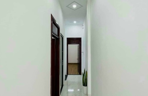 Ninh Kieu Bed & Breakfast | HO GIA AN Home cách chợ nổi 5 phút - KING ROOM