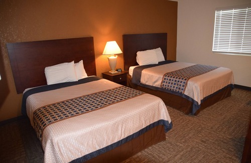 Hobbs Hotel | Hobbs Family Inn