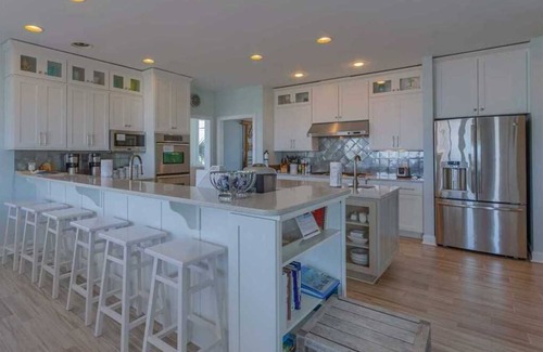 Holden Beach House | Hobbs Realty - “Sea'z The Dream” | Luxury Home w/Elevator, Hot Tub & Private Pool