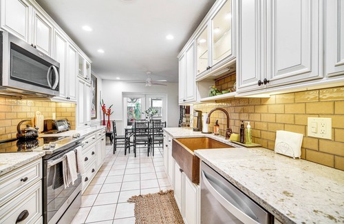 Hobe Sound Villa | Hobe Sound Villa w/Screened Porch: 4 Mi to Beach
