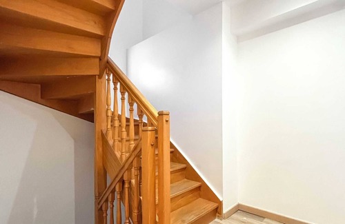 Le Pre-Saint-Gervais Apartment | Hoche A 12 - Studio Apartment, Sleeps 2