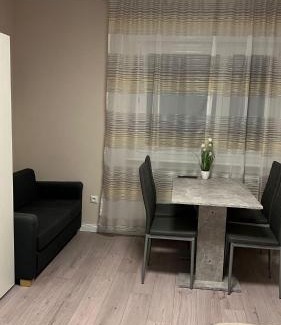 Hochfeld Apartment | Hochfeld Apartment in Augsburg
