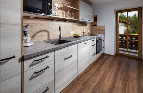 Winkl Apartment | Hochkalter, 1-5 Personen, ca. 80 qm, 2 Schlafzimmer, Küche, Balkon