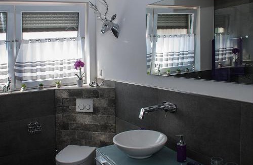 Sulzbach Apartment | Hochwertige und moderne Ferienwohnung Huber