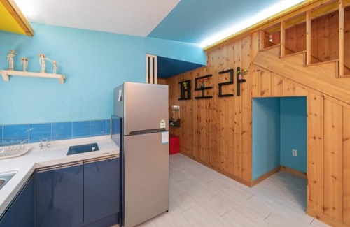 Dunnae House | Hoengseong Fedora Pension