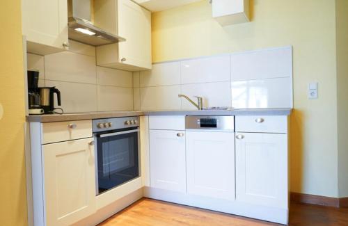 Niederberndorf Apartment | Hof Köhne - Altes Bauernhaus - Wohnung Huhn