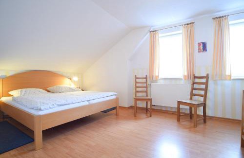 Niederberndorf House | Hof Köhne - Doppelhaus - Wohnung Doppelhexe
