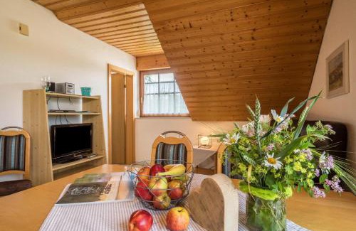 Deggenhausertal Apartment | Hof Wagenberg Ferienwohnung 1