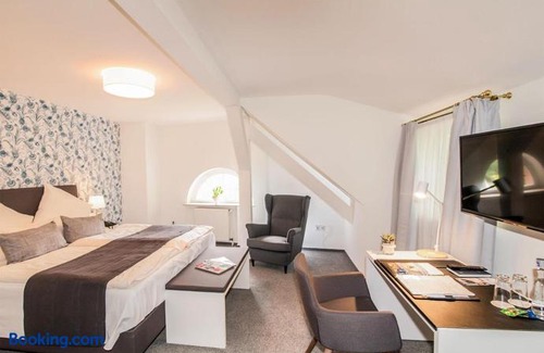 Muehltal Hotel | Hofgut Dippelshof Hotel- und Restaurant KG