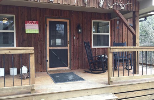 Eureka Springs House | Hogscald Hollow Cabin