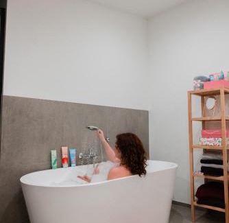 Burladingen Apartment | Hohenzollern Wellness Loft mit Panorama Sauna