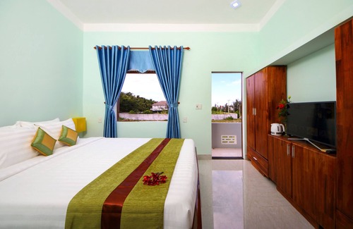 Dien Duong House | Hoi An Sea Sunset Villa & Bar