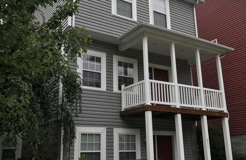 Blacksburg House | Hokie Haven - Football, Basketball, Graduation, Orientation
