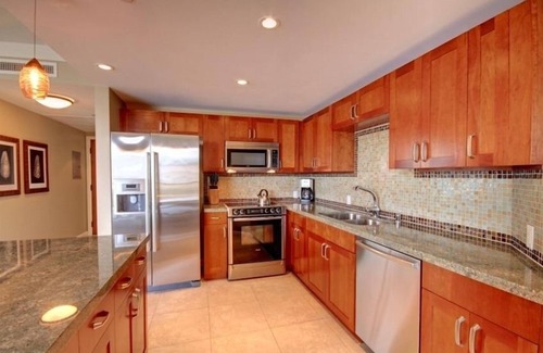 Honokowai Condo | HOKULANI 623-6th Floor Ocean View Studio-That's Your View!