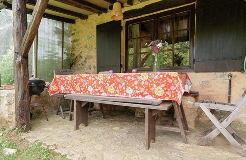 Les Eyzies Cottage | Holiday Home in Dordogne near Lascaux Cave