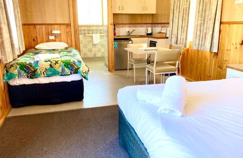 Holbrook Resort | Holbrook Motor Village