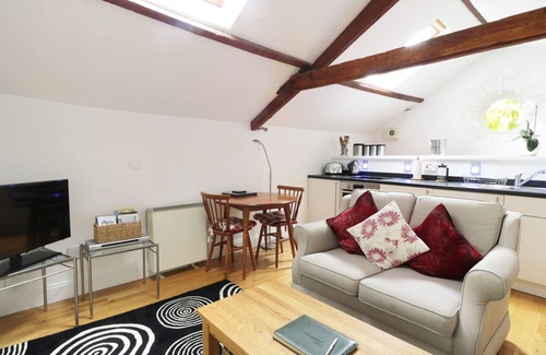 Lorton Cottage | Holemire Barn