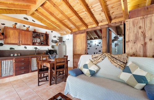 Agulo House | Holiday Home 'Casa Rural Medina 2' with Mountain View and Wi-Fi