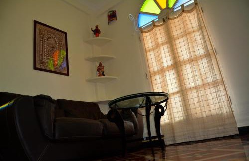 Kalapettai House | Holi-Wood Guesthouse