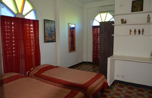 Kalapettai House | Holi-Wood Guesthouse