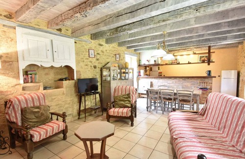 Montcabrier House | Holiday home with garden