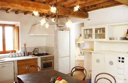 Gello House | Holiday house Montecatini Val di Cecina for 1 - 6 persons with 3 bedrooms - Holiday house
