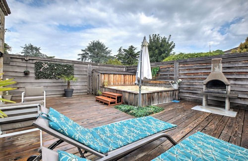 Saint-Antoine-de-Breuilh House | Holiday Home 'Gîte Spa, Sauna Et Billard' with Private Pool, Wi-Fi and Air Conditioning