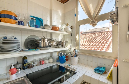 Carloforte Apartment | Holiday Accommodation 'L'Appartamento nel Corso' with Wi-Fi