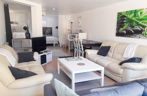 La Frette-sur-Seine Apartment | Holiday apartment La Frette sur Seine for 1 - 2 persons - Twin house