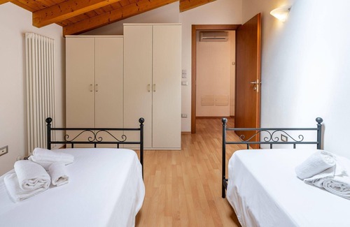 Valeggio sul Mincio Other | Holiday apartment Valeggio sul Mincio for 1 - 4 persons with 2 bedrooms - Farmhouse
