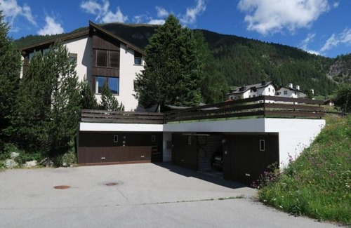 La Punt-Chamues-ch Apartment | Holiday apartment La Punt-Chamues-ch for 1 - 2 persons with 1 bedroom - Holiday apartment in one or
