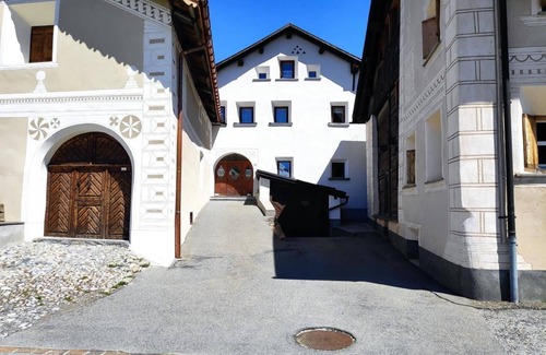 La Punt-Chamues-ch Apartment | Holiday apartment La Punt-Chamues-ch for 1 - 2 persons with 1 bedroom - Holiday apartment in one or