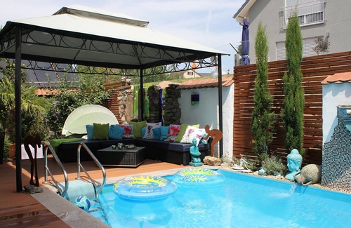 Adelhausen Apartment | Holiday Apartment 'Villa Black Forest' with Shared Pool, Private Terrace and Wi-Fi