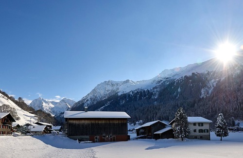 Klosters-Serneus Apartment | Holiday Apartment "Serina" with Mountain View, Terrace & Wi-Fi