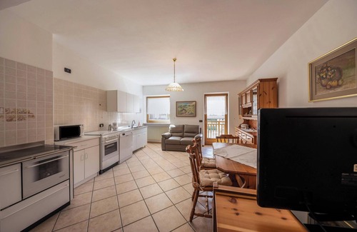 Castello-Molina di Fiemme Apartment | Holiday Apartment "Viola" with 2 Balconies & Mountain View
