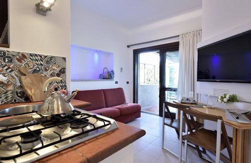 Porto San Paolo Apartment | Holiday apartments L'Ea di Lavru nSEA VIEW 2-rooms apartment-TOP INTERIOR DESIGN