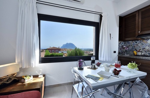 Porto San Paolo Apartment | Holiday apartments L'Ea di Lavru nSEA VIEW 3-rooms apartment-TOP INTERIOR DESIGN