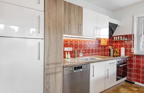 Donaueschingen Apartment | Holiday Apartment 'Lemke' with Private Terrace, Shared Garden and Wi-Fi