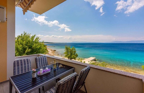 Kraljevica Apartment | Holiday apartment with wifi and air conditioning