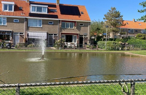 Egmond aan Zee Apartment | Holiday apartment Egmond aan Zee for 1 - 3 persons with 2 bedrooms - Row house