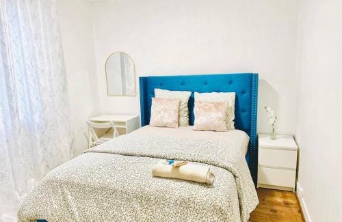 Stains Apartment | Holiday Apartment 03