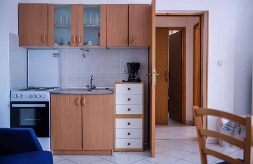 Barbat na Rabu Apartment | Holiday apartment 50 m from the Adriatic Sea