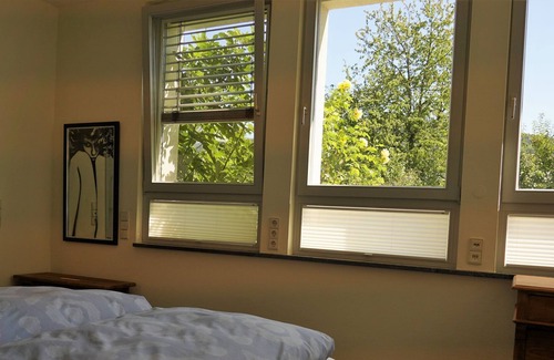 Elzach Apartment | Holiday apartment, 70 sqm, 1 bedroom, living room / bedroom, winter garden, max. 2 people