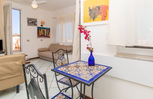 Canneddi Apartment | Holiday Apartment "Appartamentino vista mare 2605" with Terrace and Wi-Fi