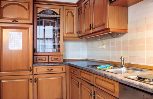 Bamberg Apartment | Holiday Apartment 'Alte Stadtmauer' with Shared Garden and Wi-Fi
