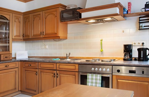 Bamberg Apartment | Holiday Apartment 'Alte Stadtmauer' with Shared Garden and Wi-Fi
