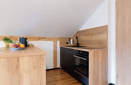 Teisendorf Apartment | Holiday Apartment 'Am Teisenberg' with Private Garden, Balcony and Wi-Fi